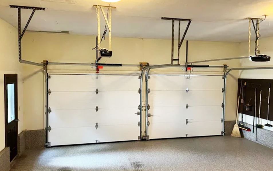 Garage Door Maintenance in Trumbull